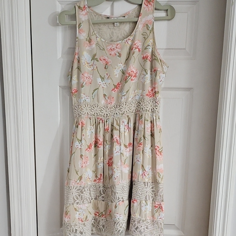 LC Lauren Conrad Lace Detail Dress